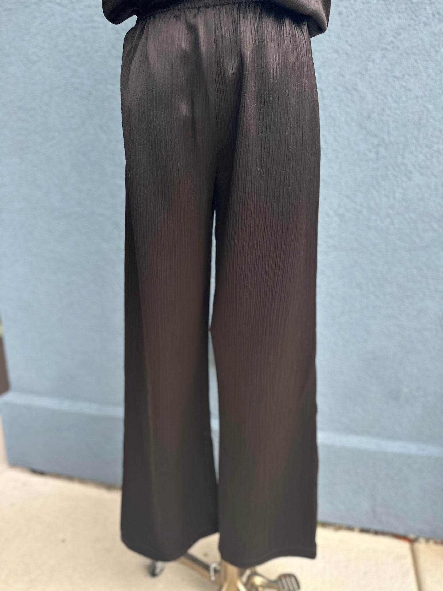 Lola Crinkle Wide Leg Pant