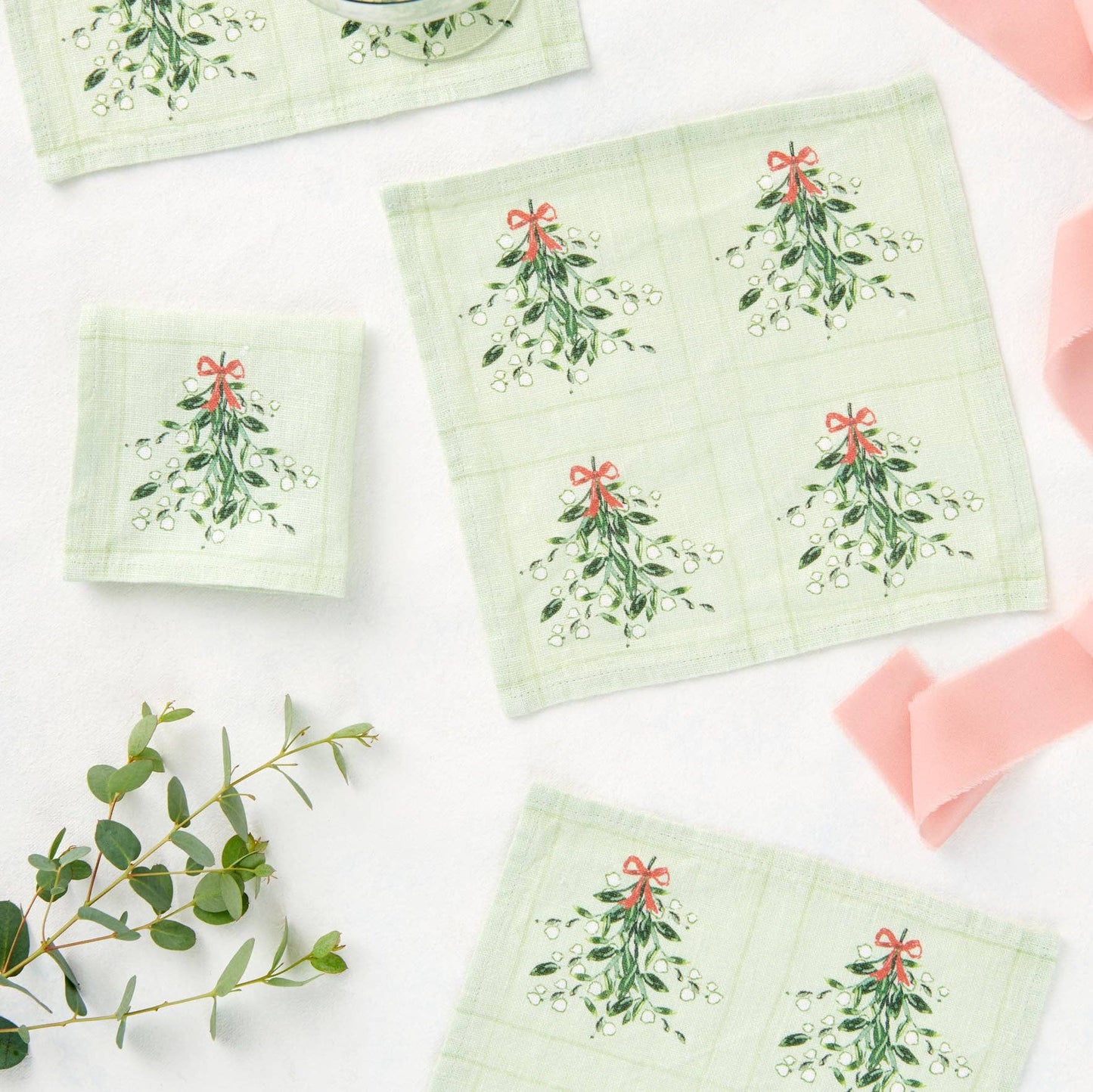 Mistletoe - Cocktail Napkins set of 4