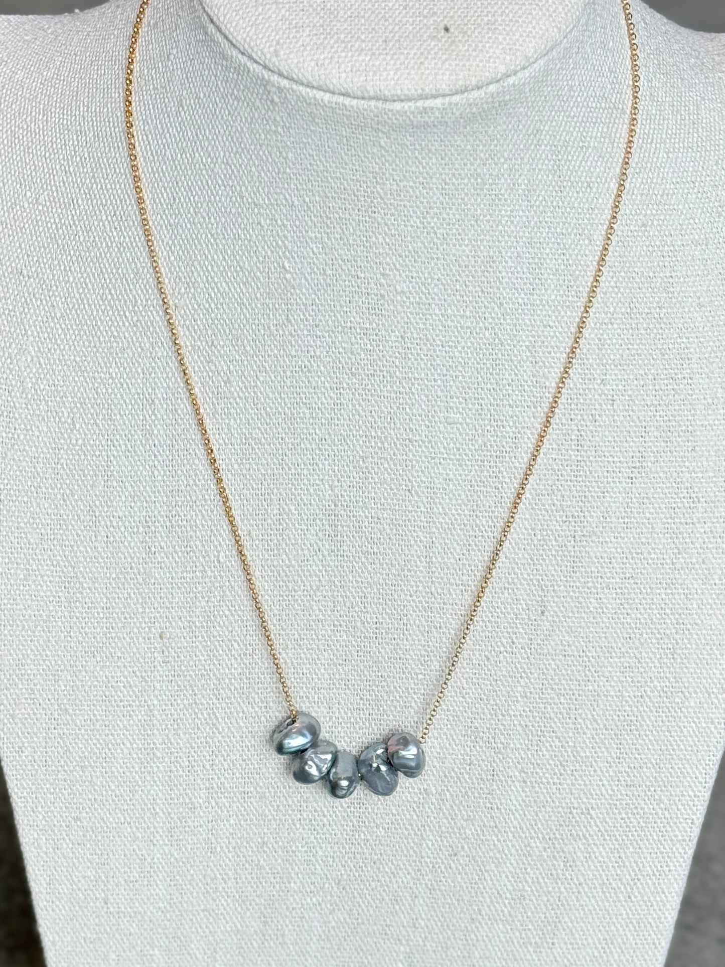 Silver Tide Pearl Necklace