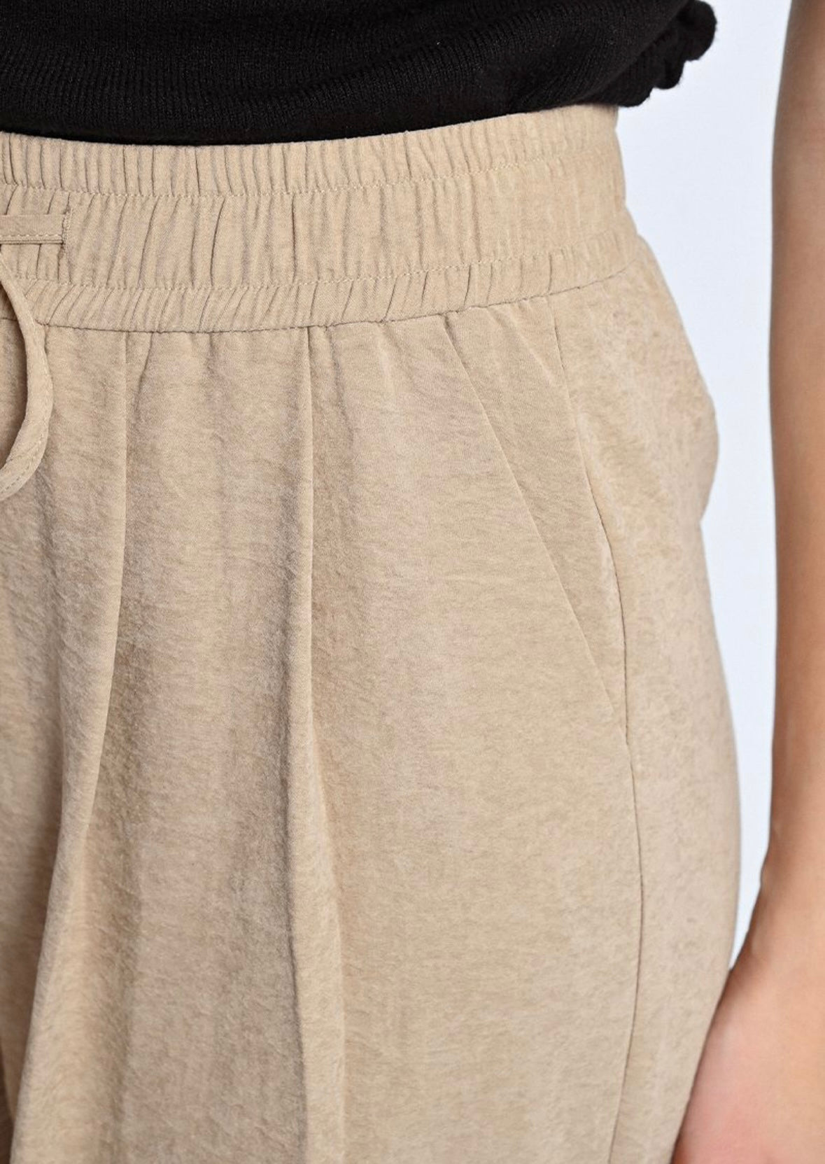 Tula Woven Pant | Beige