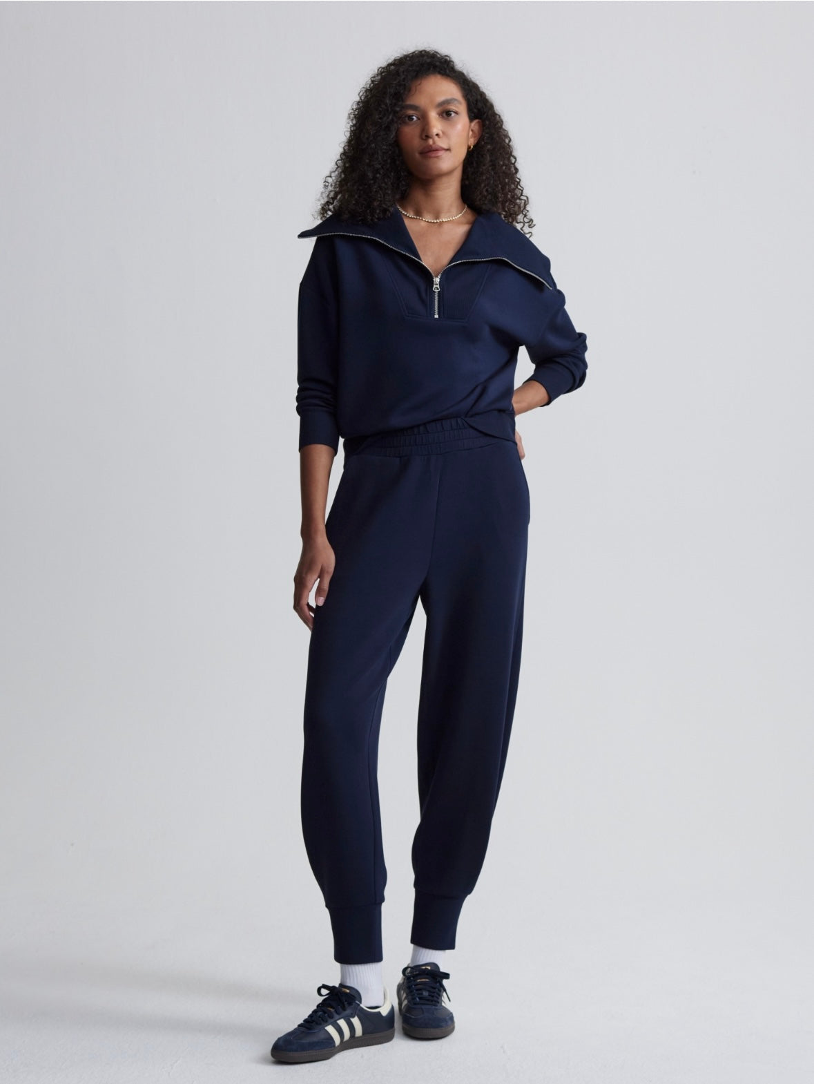 The Relaxed Pant 25 | Navy