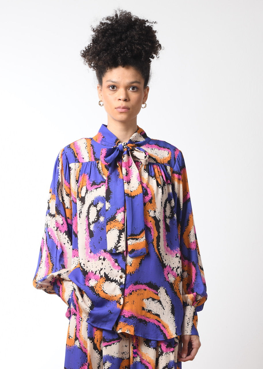 Gretchen Blouse | Retro Abstract