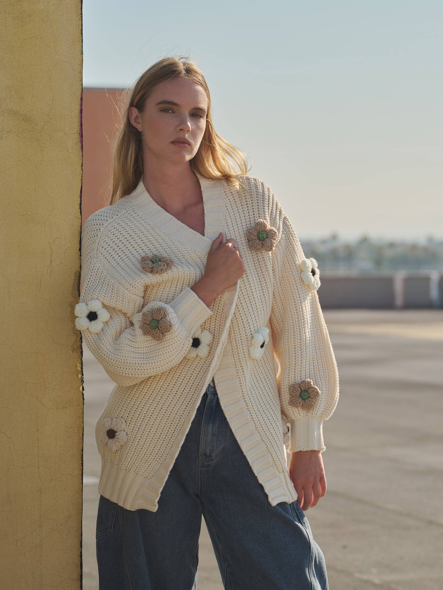 Madi Flower Chunky Cardiagn