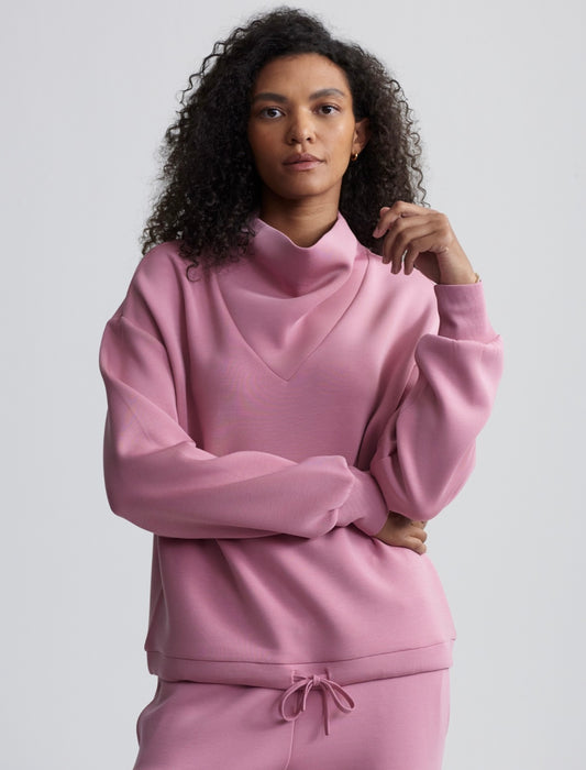 best athleisure top