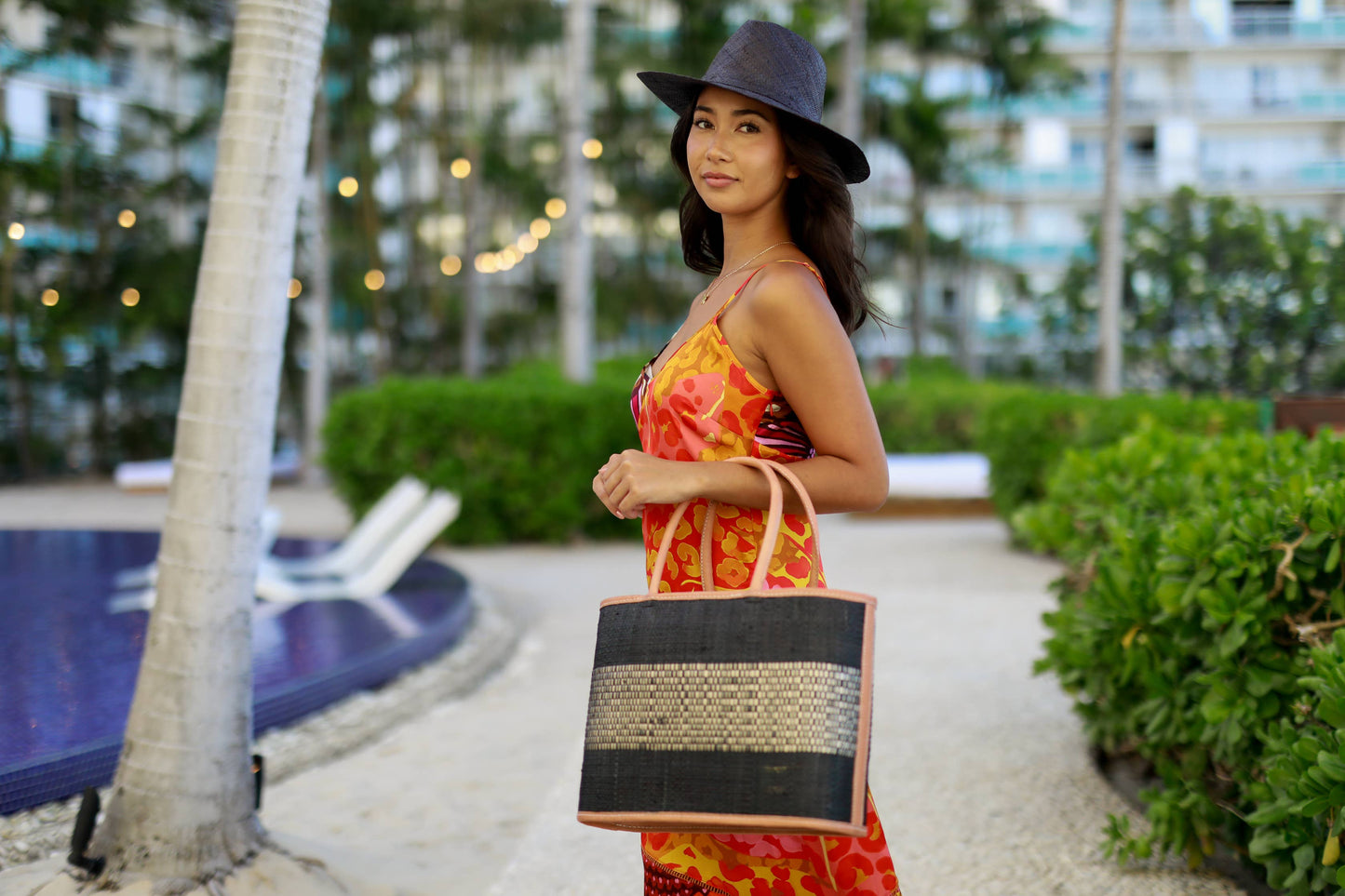 Wynwood Straw Tote Handbag with Metallic Detailing