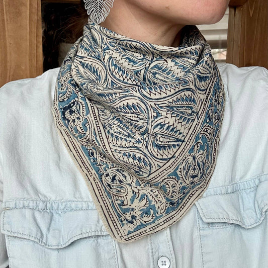 Bandana -  Blue Acanthus