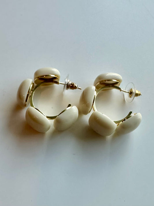 Linked Square Hoop Earring | Ivory and Gold