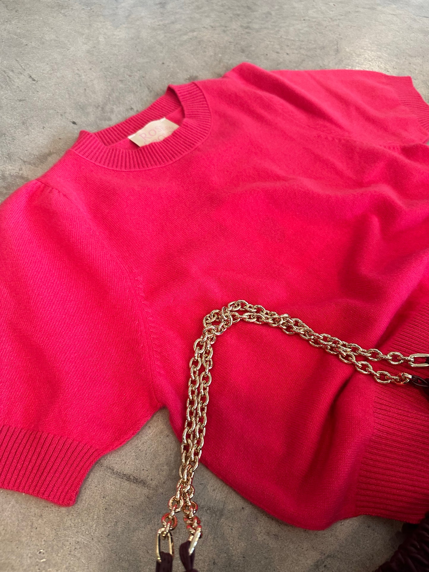 Jules Cashmere Short Sleeve Sweater| Fuchsia