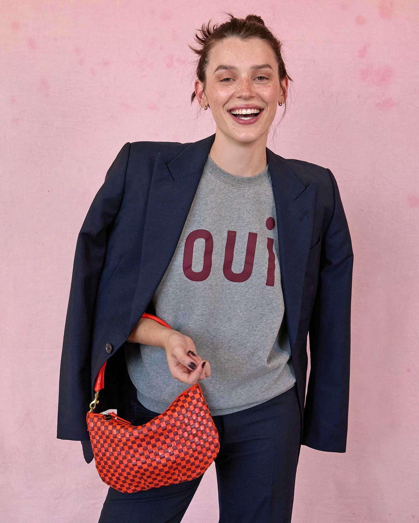 Petit Moyen Messenger | Bright Poppy/ Bordeaux Woven Checker