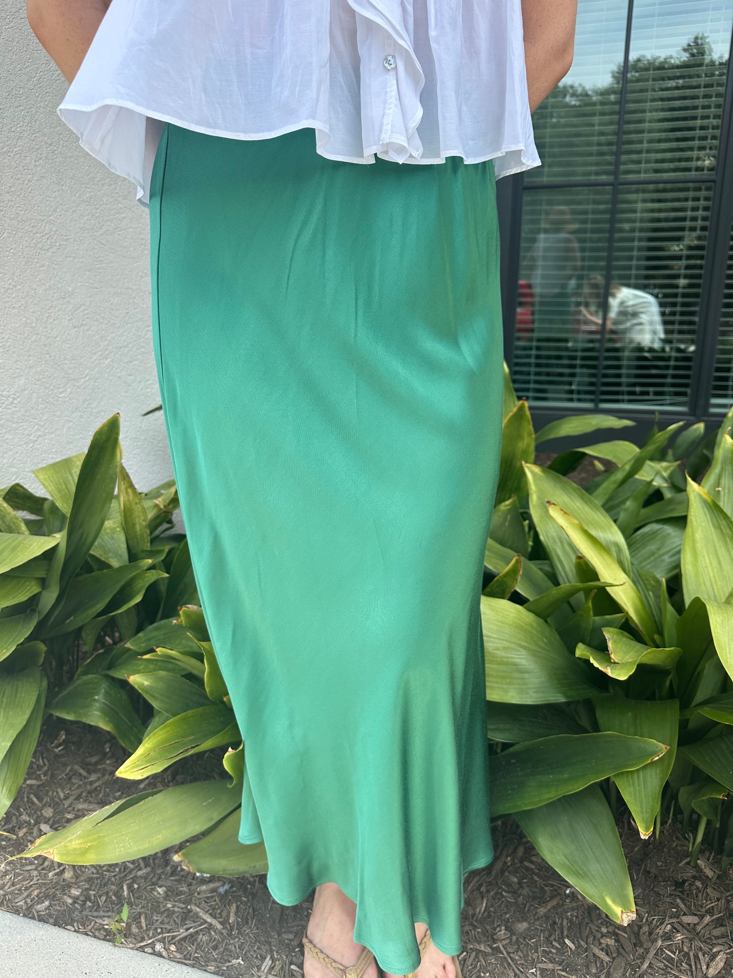 Charlie Satin Skirt | Kelly Green