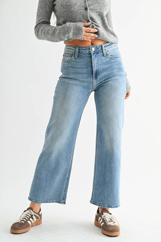 Romy - The Classic Wide Leg Jeans